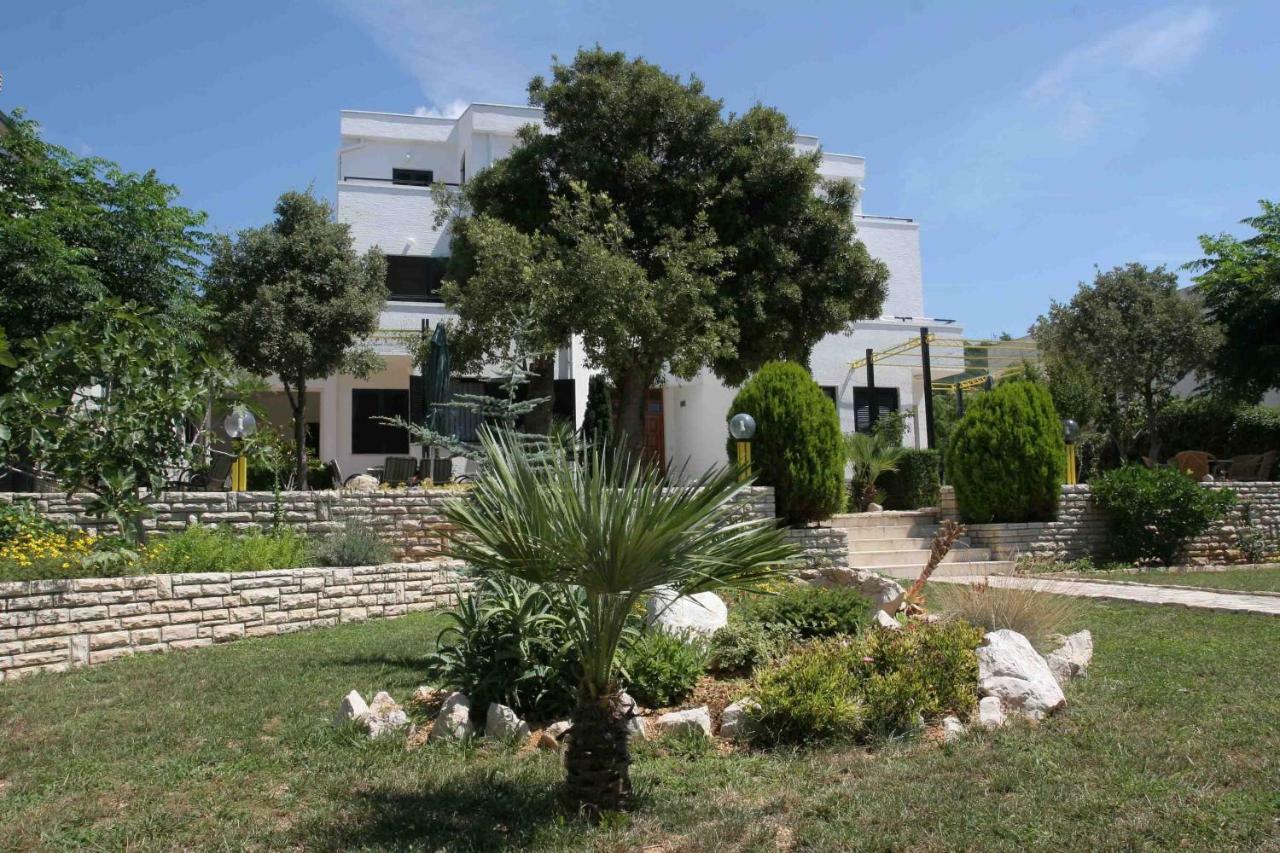 Apartments Culjak Rab Rab Town Szoba fotó