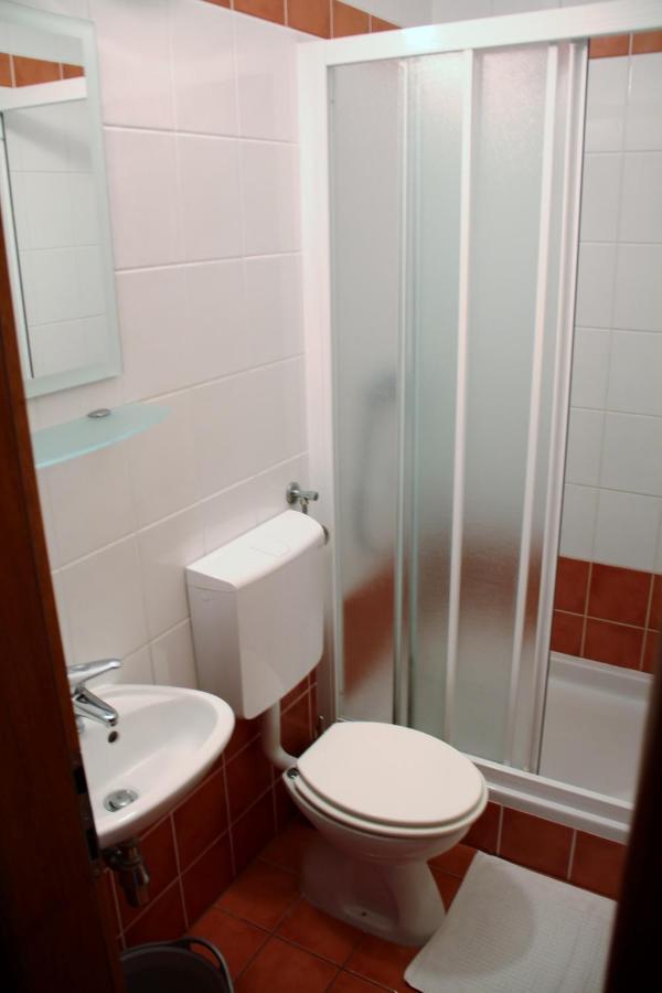 Apartments Culjak Rab Rab Town Szoba fotó